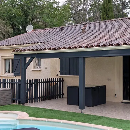 Maison Cosy Avec Piscine Privee En Dordogne -7 Personnes Villa Limeyrat
