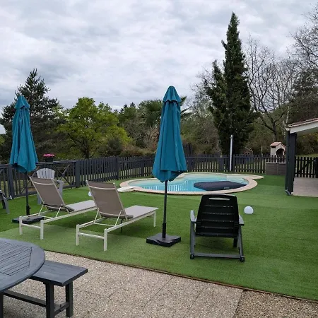 Maison Cosy Avec Piscine Privee En Dordogne -7 Personnes *
