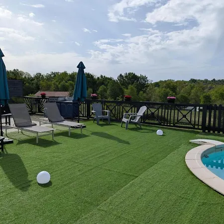 Maison Cosy Avec Piscine Privee En Dordogne -7 Personnes *